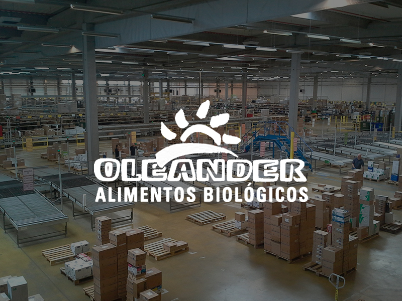 Sala de paneles acústicos lana de roca